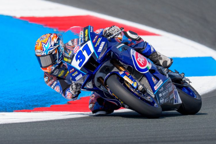 Yamaha R9 ลงสนามในฐานะจ่าฝูง “ออนจู” คว้าโพลซูเปอร์สปอร์ต สนาม 3 ที่ เนเธอร์แลนด์