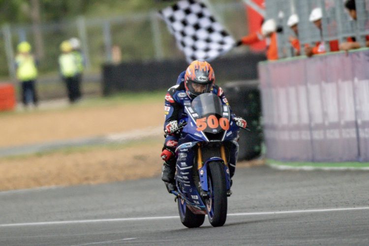 “ตี-อนุภาพ” ฝ่าฝนเซฟท็อปไฟว์เรซสุดหินที่ บุรีรัมย์ “ไอเดีย-กฤตภัทร” โชว์ความเร็วระดัวแถวหน้าเรซแรก