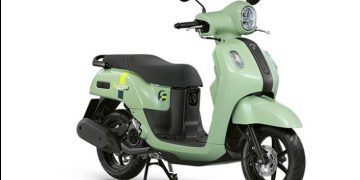 NEW YAMAHA FAZZIO HYBRID CONNECTED เติมสีสันให้ชีวิต! สกู๊ตเตอร์สุดคูลที่ใครๆ ก็ต้องมอง!