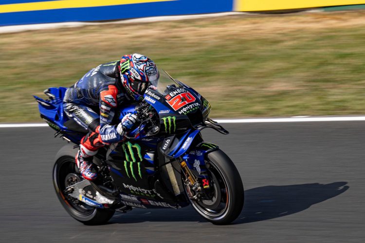 “กวาร์ตาราโร” ทุบสถิติ เลอมองส์ คว้าโพลโมโตจีพี 2 สนามติด