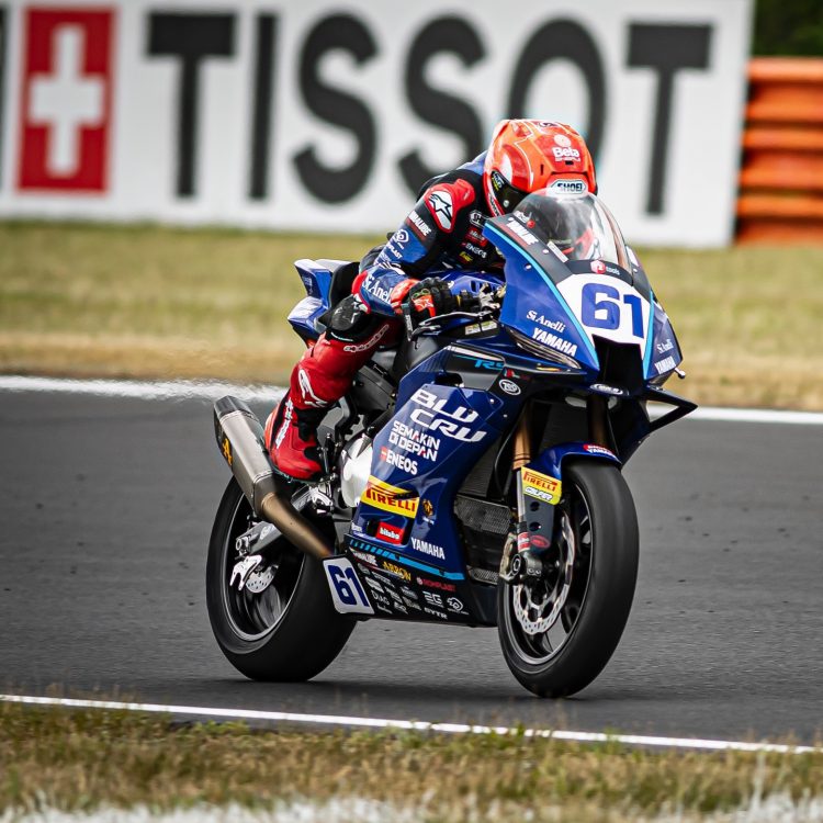 “ออนจู” ฟอร์มโหด ! ควบ YAMAHA YZF-R9 ผงาดแชมป์เรซ 2 WorldSSP สาธารณรัฐเช็ก