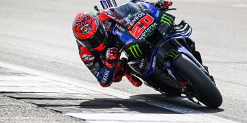 “กวาร์ตาราโร” รีดฟอร์มเก่งคว้าโพล โมโตจีพี 3 สนามติด ก่อนบู๊เดือดคว้าแต้ม สปรินต์เรซ