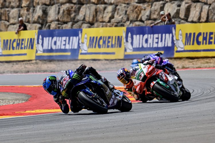 “กวาร์ตาราโร-รินส์” ยกระดับรถแข่ง YZR-M1  แม้เจองานหิน “สปรินต์เรซ” โมโตจีพี อรากอน