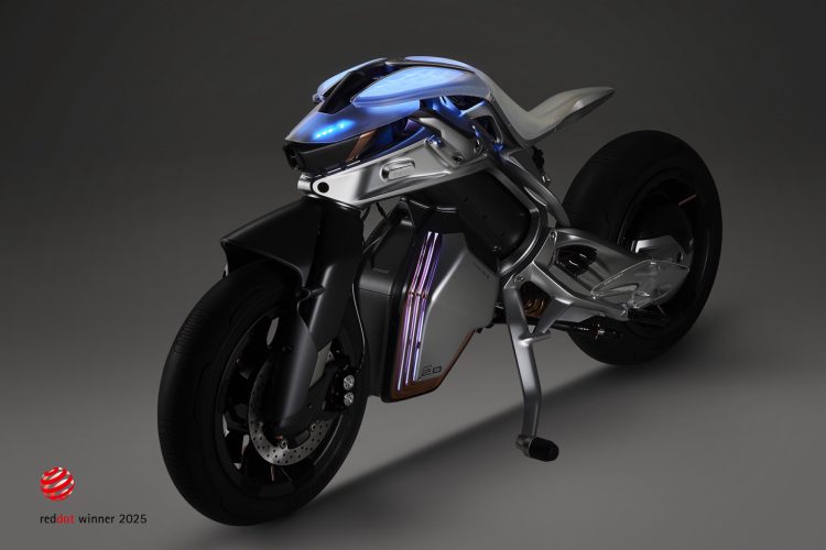 MOTOROiD2 คว้ารางวัล Red Dot Award ด้านการออกแบบนวัตกรรมแนวคิด นับเป็นครั้งที่ 5 ของยามาฮ่า