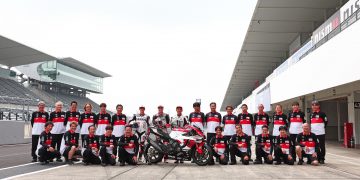 “ยามาฮ่า” ดึงนักบิด “โมโตจีพี-เวิลด์ซูเปอร์ไบค์” เสริมแกร่งล่าแชมป์ “ซูซูกะ 8 ชั่วโมง ครั้งที่ 46”