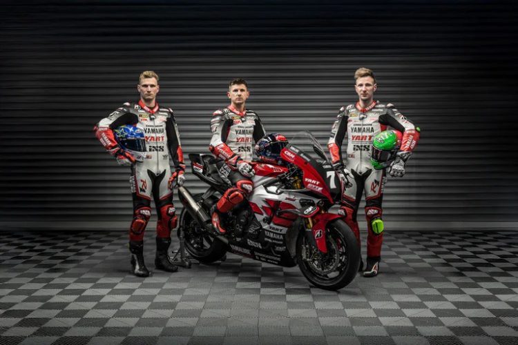 YART และ YRT ผนึกกำลังสู้ศึก ซูซูกะ เอ็นดูรานซ์ เผยโฉมลวดลายพิเศษแดง-ขาวฉลอง 70 ปี ยามาฮ่า