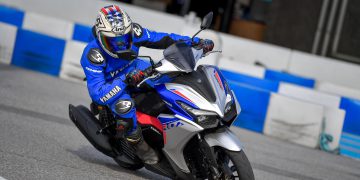 All New YAMAHA AEROX สปอร์ตจัด เร้าใจในทุกโค้ง!