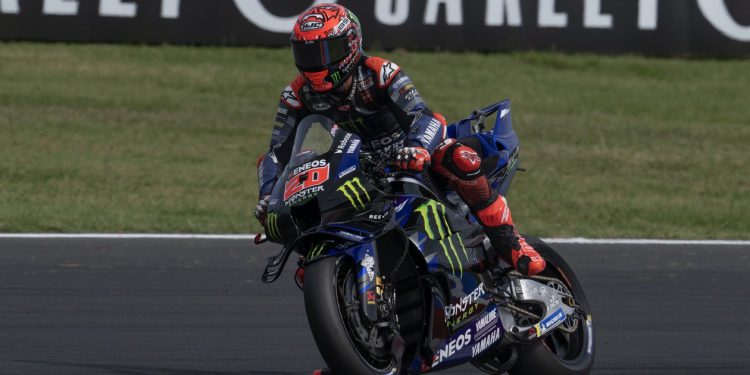 “กวาร์ตาราโร” ฟอร์มเก่ง ! รั้งท็อป 8 ตีตั๋ว Q2 โมโตจีพี โมเตกิ