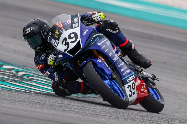 “ไอเดีย” รั้งท็อป 3 ซ้อมวันแรก ลุ้นล่าแชมป์ เอเชีย โร้ด สนาม 5 เซปังฯ