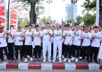 ยามาฮ่านำทัพร่วมวิ่งคบเพลิง อัญเชิญไฟพระฤกษ์ เปิดมหกรรมกีฬาซีเกมส์ ครั้งที่ 33 อย่างยิ่งใหญ่