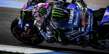 4 นักบิดยามาฮ่าเดินหน้าเก็บข้อมูลวันแรก ทดสอบ M1 V4 เตรียมลุยศึกเปิดฤดูกาล ThaiGP ที่บุรีรัมย์