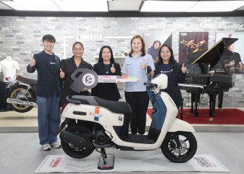 ยามาฮ่ามอบ YAMAHA FAZZIO Hybrid สนับสนุนกิจกรรมสมาคมผู้สื่อข่าวเศรษฐกิจ
